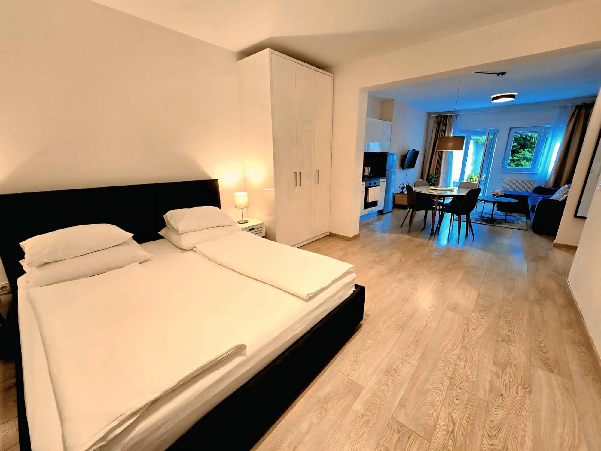 City Center Apartments Мостар Экстерьер фото