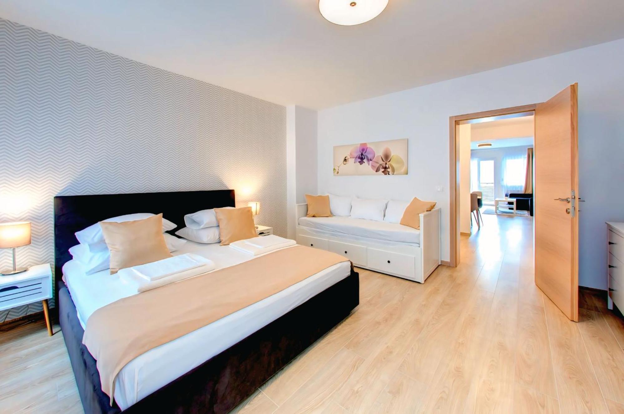 City Center Apartments Мостар Экстерьер фото