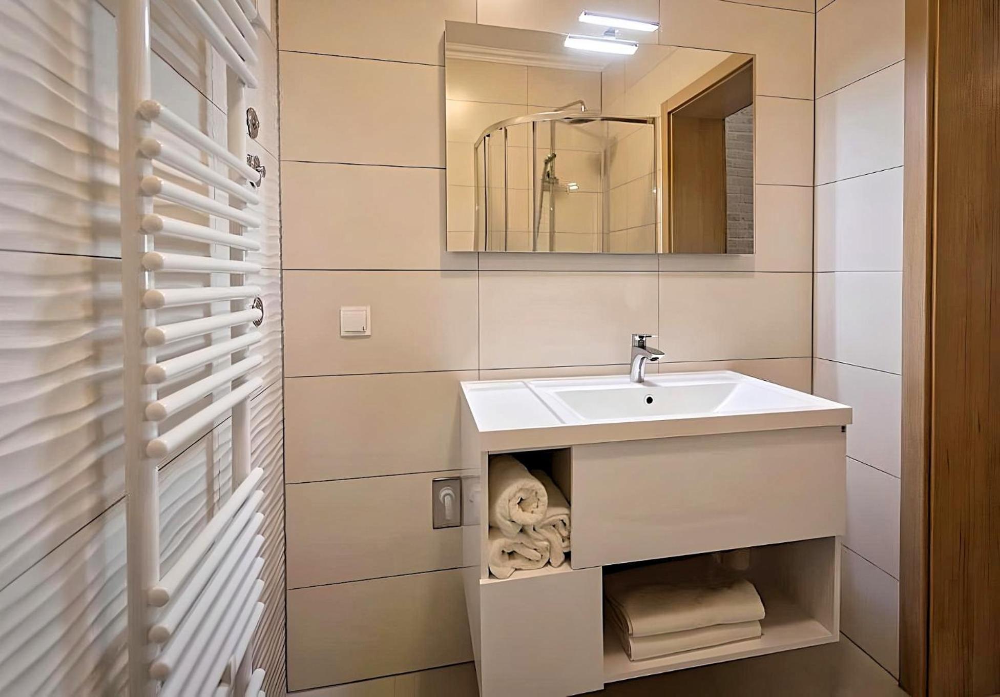 City Center Apartments Мостар Экстерьер фото
